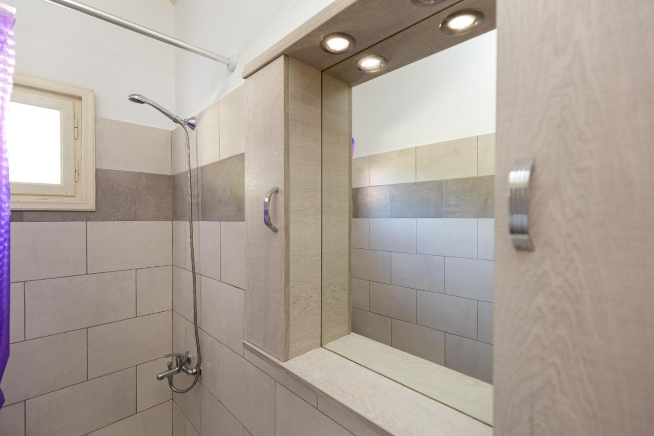 Dragana Apartments Ipsos Luaran gambar