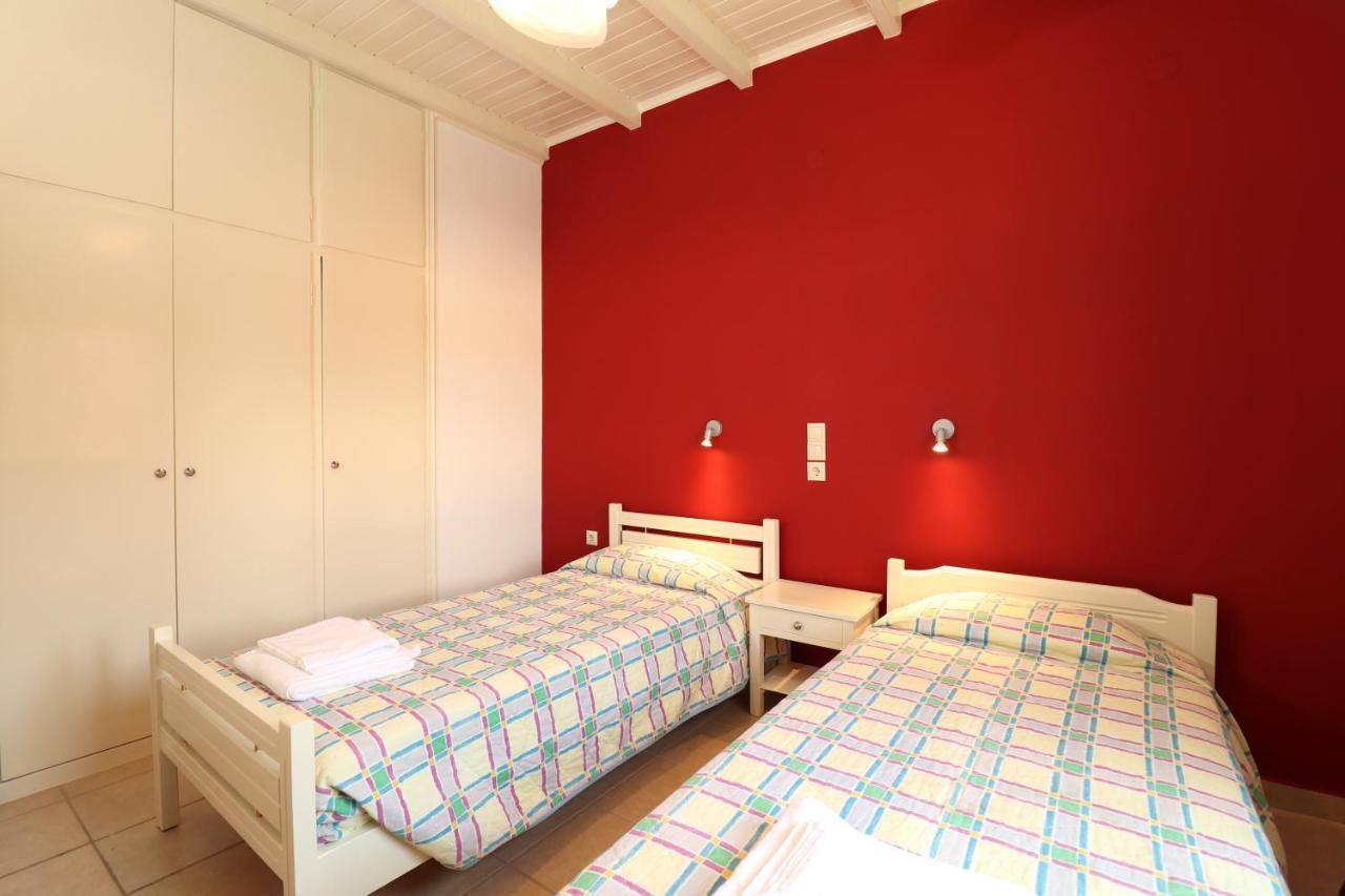 Dragana Apartments Ipsos Luaran gambar