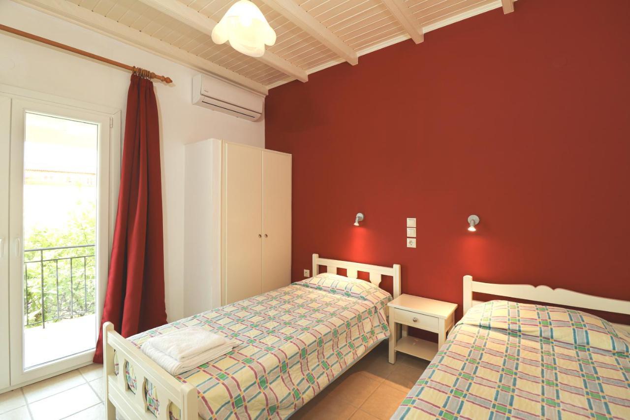 Dragana Apartments Ipsos Luaran gambar