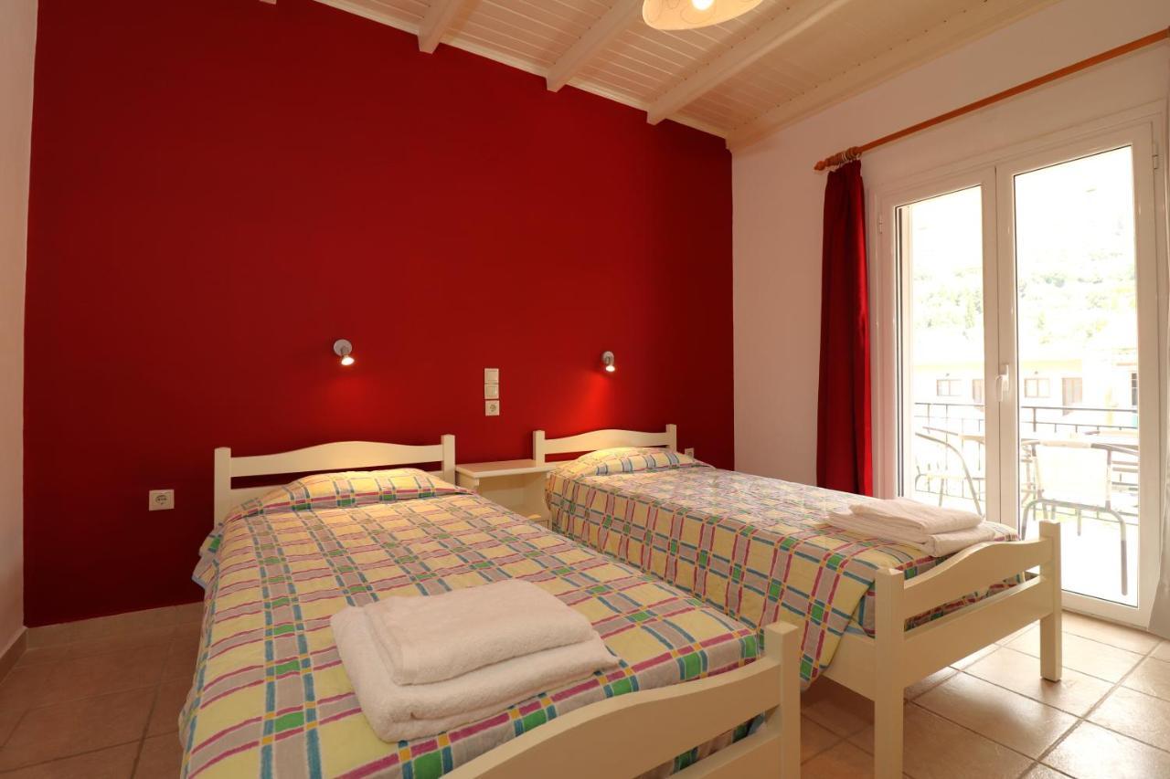 Dragana Apartments Ipsos Luaran gambar